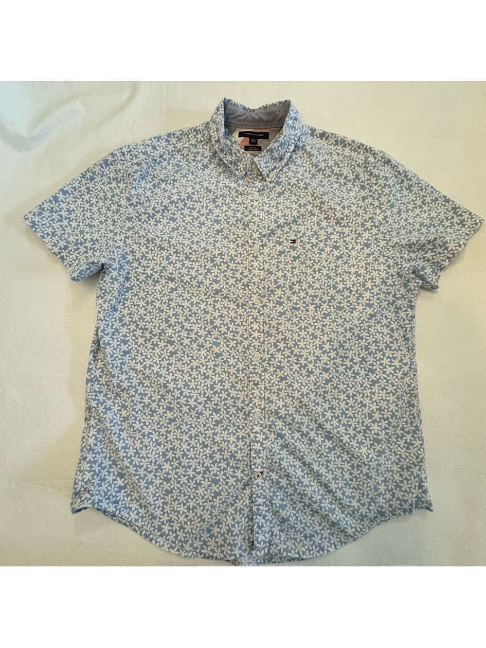 Tommy Hilfiger Blue and White Casual Button Down Shirt